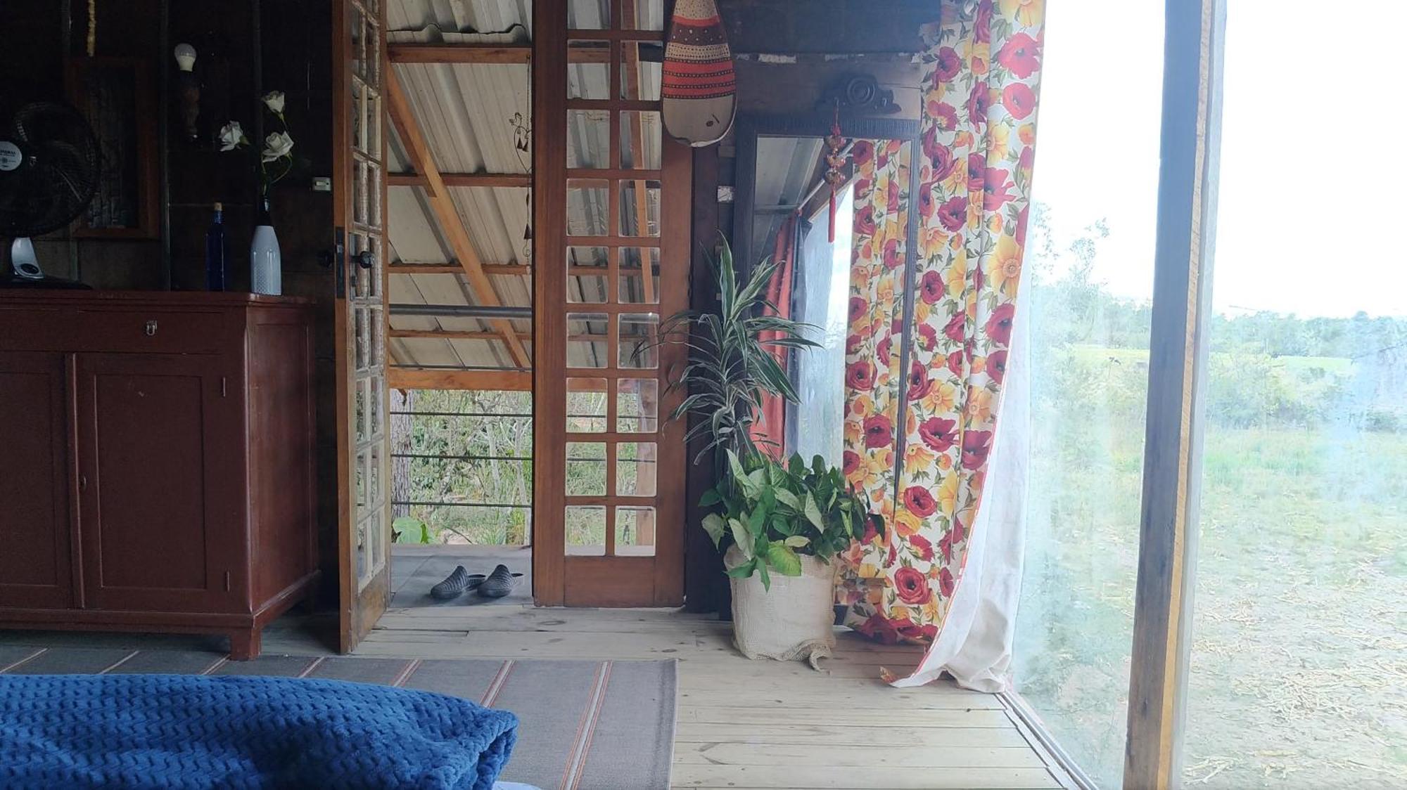 Hostel Holztel Sapiranga الغرفة الصورة